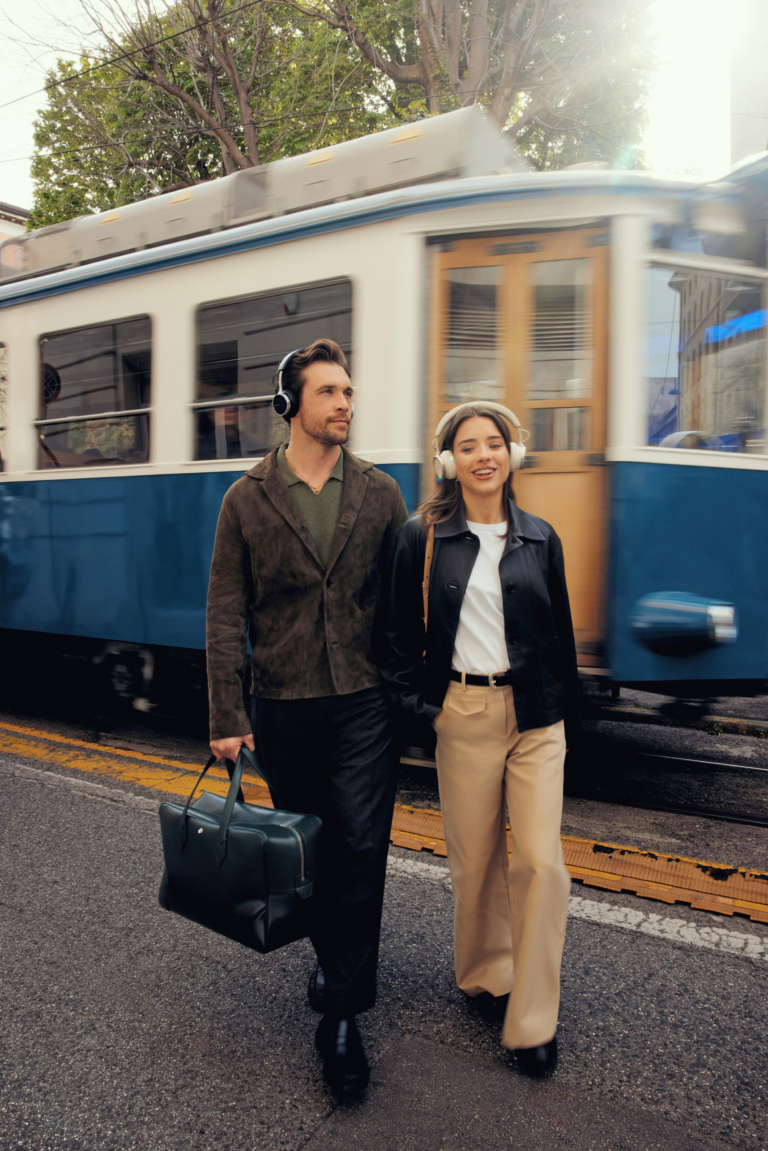 Finde den perfekten Reisekopfhörer - AVENTHO 100 - beyerdynamic